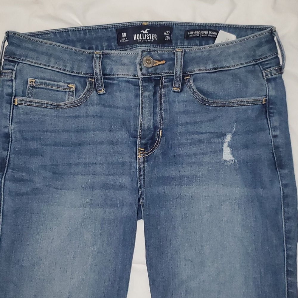 Hollister skinny jeans